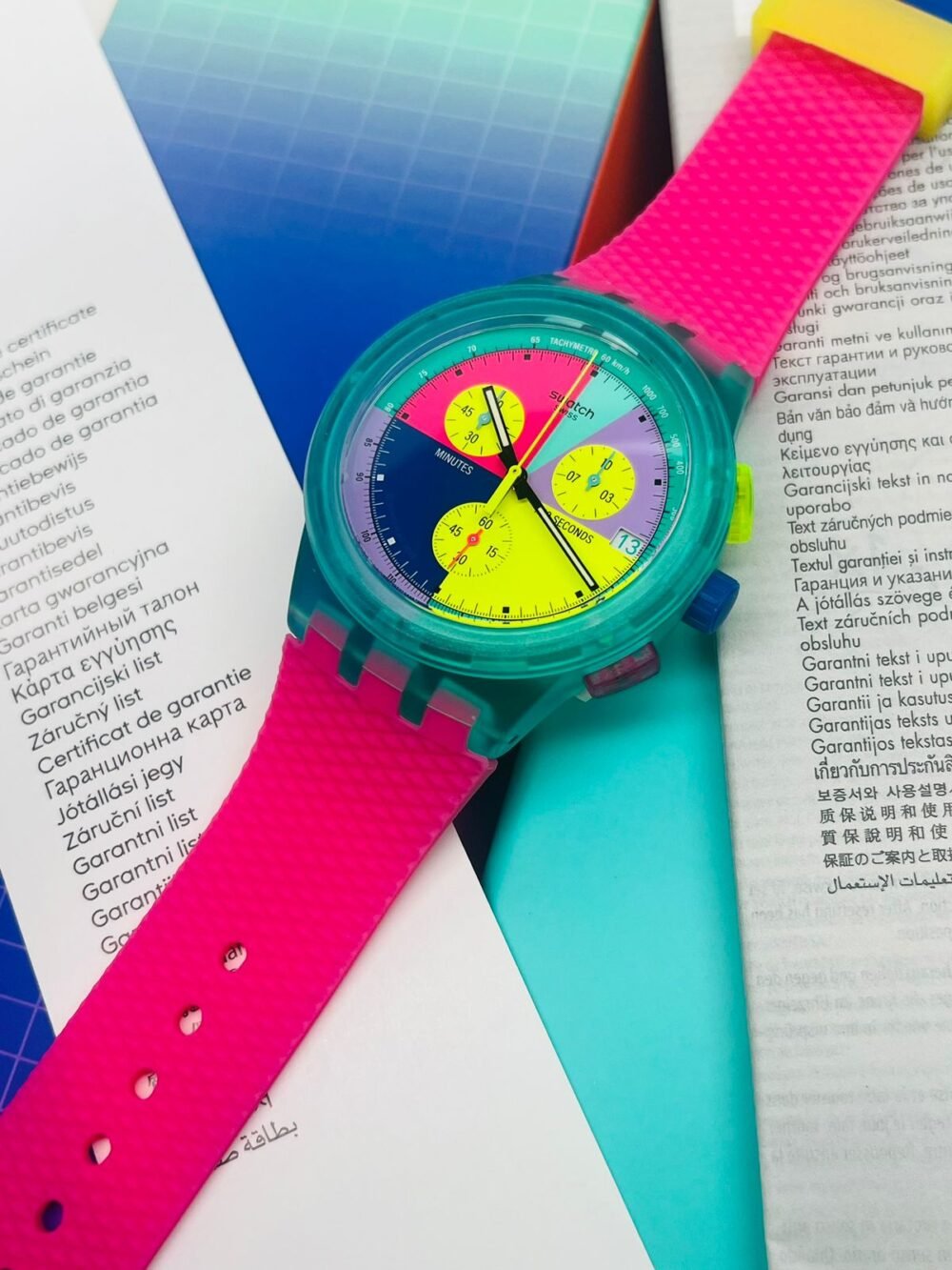 RELOJ SWATCH SUSG408 NEON FUCCIA - Image 2