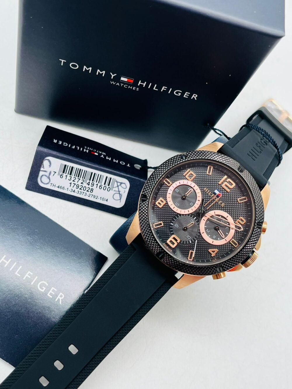 RELOJ TOMMY 1792028 PULSO SILICONA - Image 2
