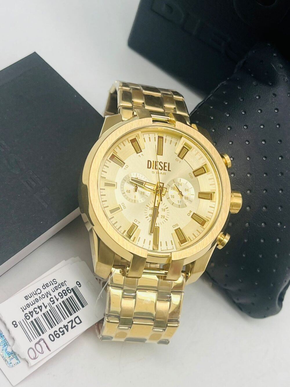 RELOJ DIESEL DZ4590 CAJA Y PULSO EN ACERO DORADO - Image 2